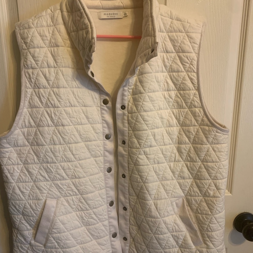 Women's Quilted White Vest